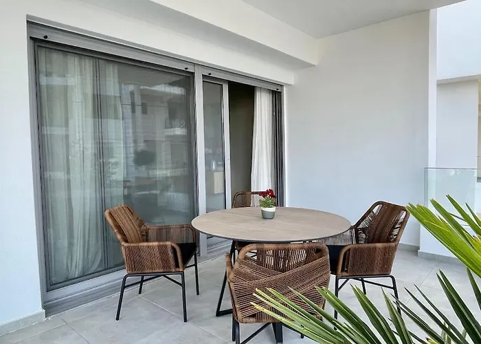 Home Suite Home Trikala