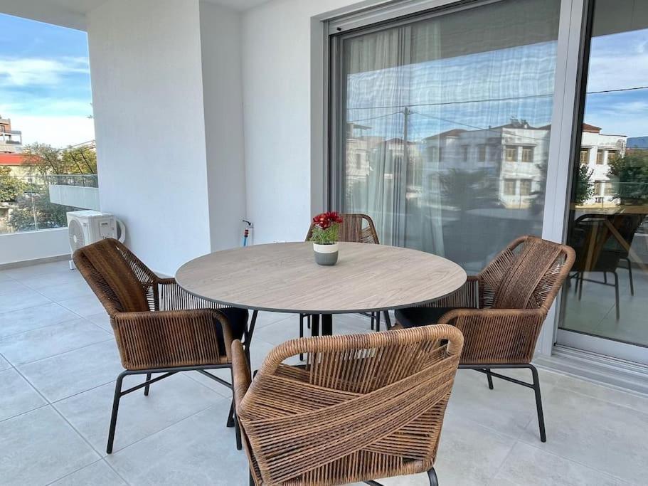 Apartment Home Suite Home Trikala