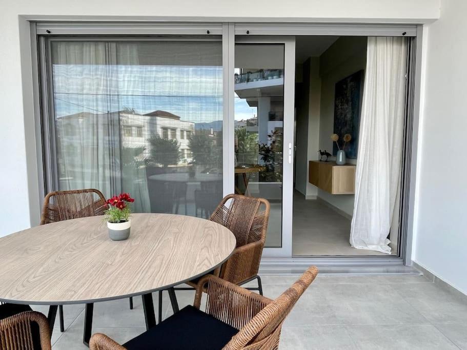 Home Suite Home Trikala Apartment